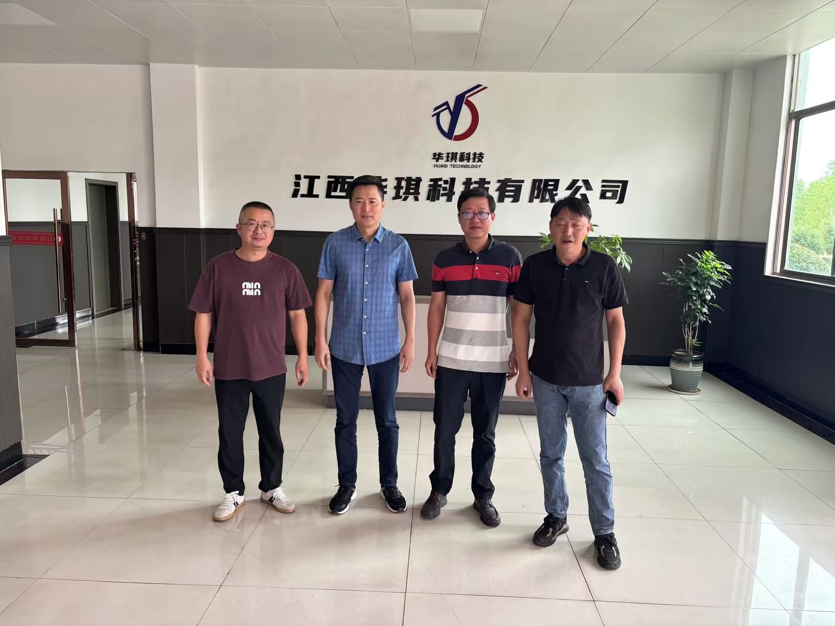 1739515856473755.png 圖片1.png